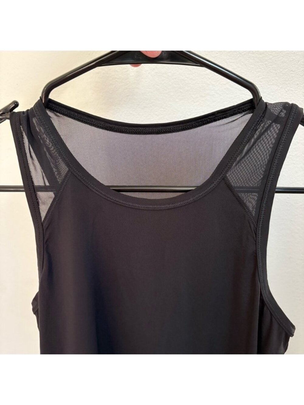 Tank Top - Sleek Workout Tank - Picture 4 of 5